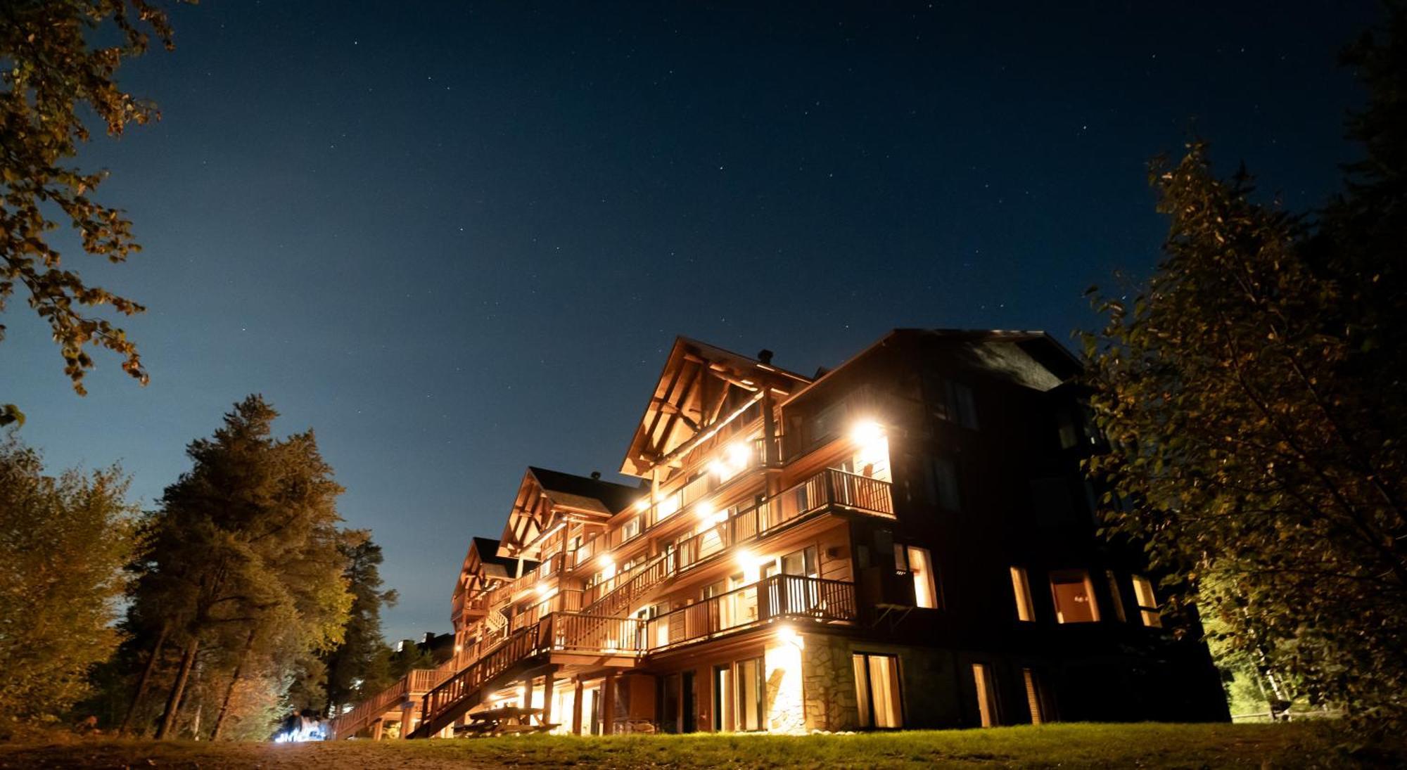 Auberge Du Lac Taureau Saint-Michel des Saints Bagian luar foto